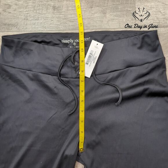Simply Southern Sport Leg Lace Front Drawstring Pants Size XL - Picture 4 of 6